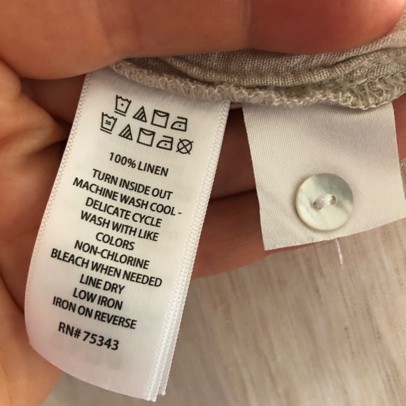 Linen Sleeveless Button-Front Blouse, New Condition - Picture 7 of 15